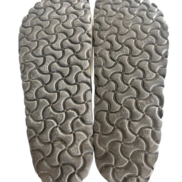 EUC Birkenstock Madrid Big Buckle Sandals- barely worn size 9-10 - Picture 4 of 16